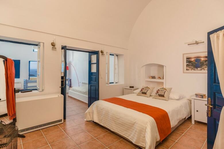 Villa Astraea House