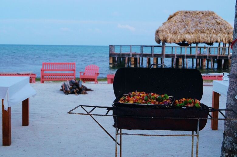 Posada St. George's Caye Resort