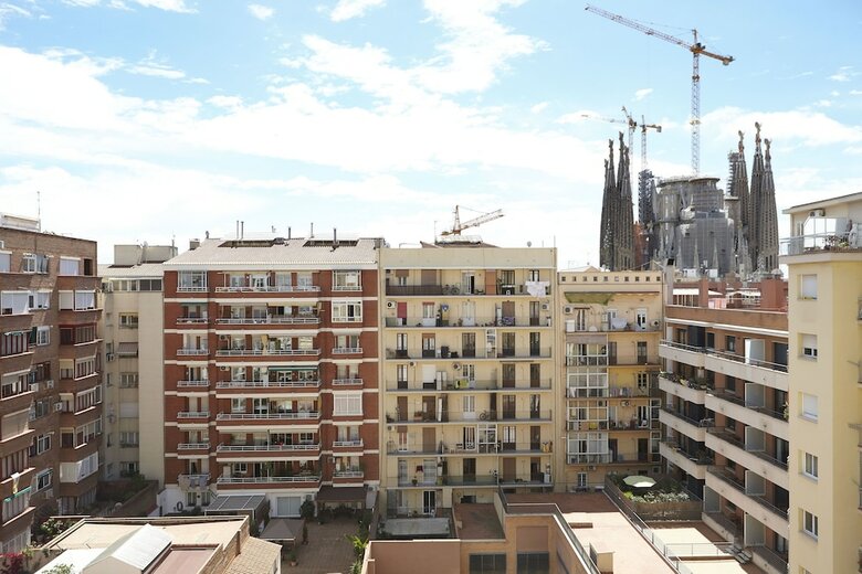 Apartamentos Sagrada Familia Sun