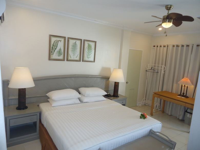 Apartamento Paras Beach Resort