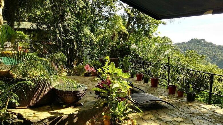 Hotel Mango Moon Villa