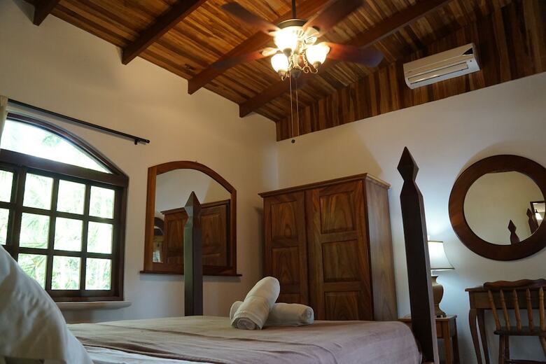 Hotel Mango Moon Villa