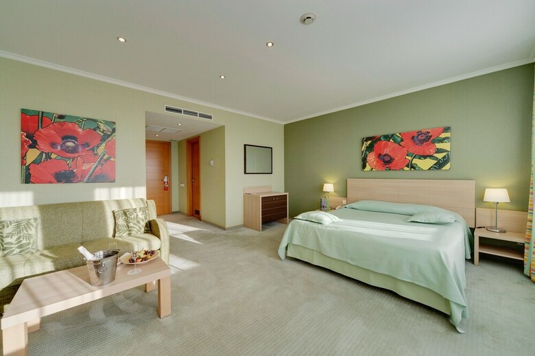 Nashotel