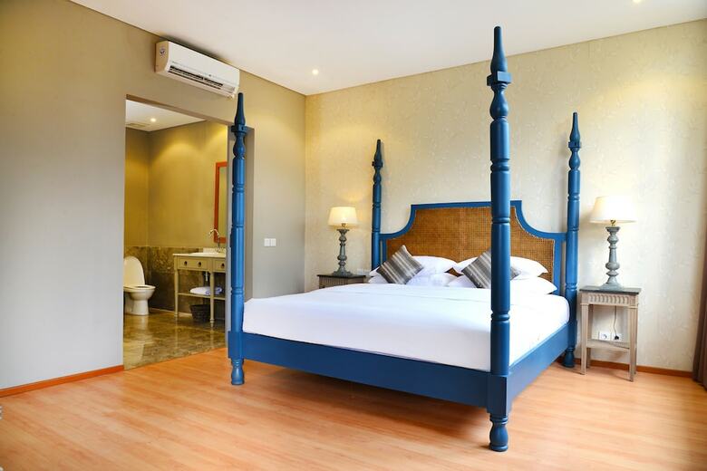 Jabu Beach Villa
