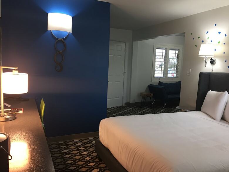 Hotel University Inn