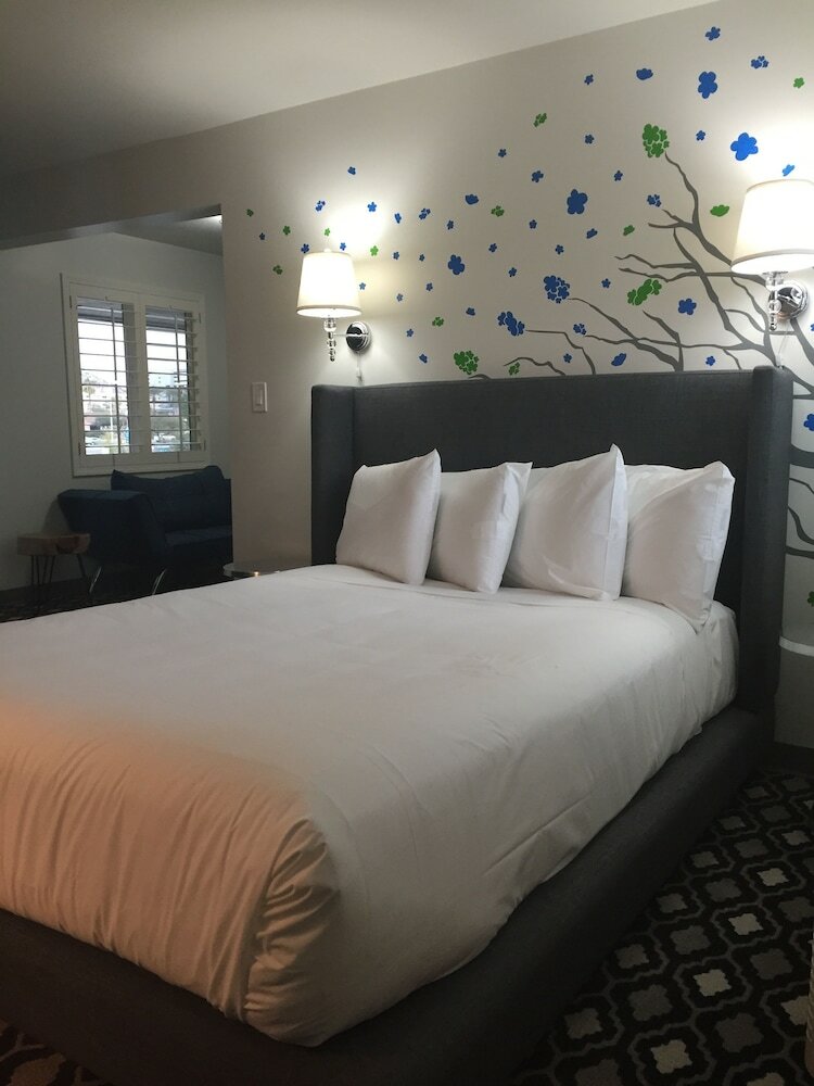 Hotel University Inn