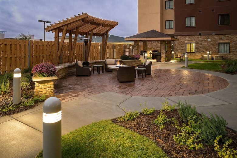 Hotel Staybridge Suites Omaha West