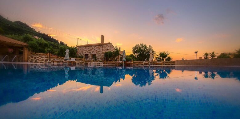 Apartamentos Joanna's Stone Villas