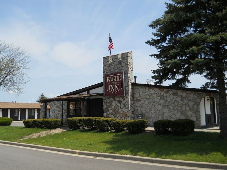 Hotel Value Inn Kenosha West