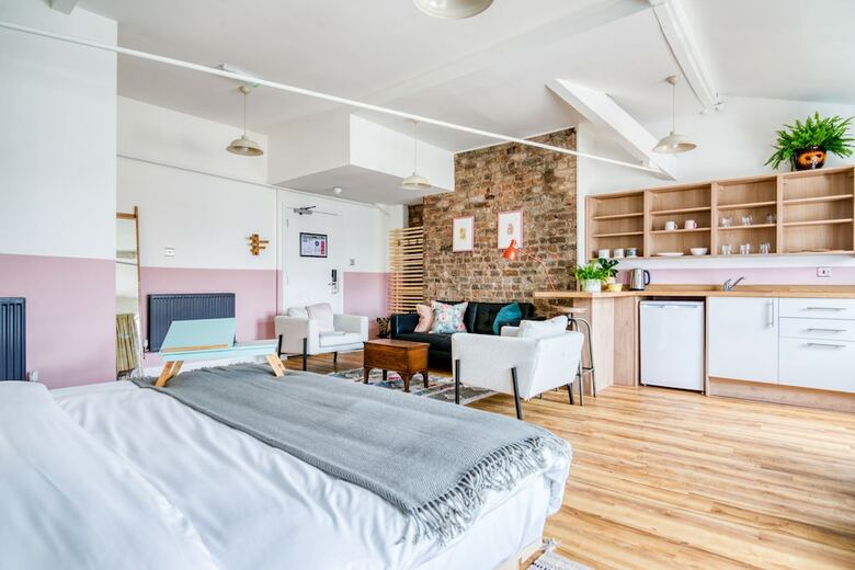 Hostal Selina Nq1 Manchester