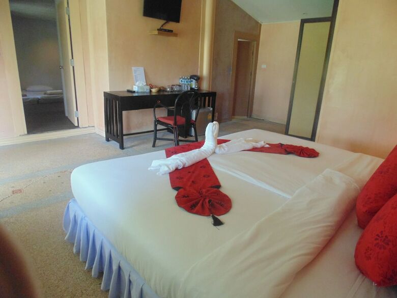 Hotel Aonang Cliff Mountain New Resort