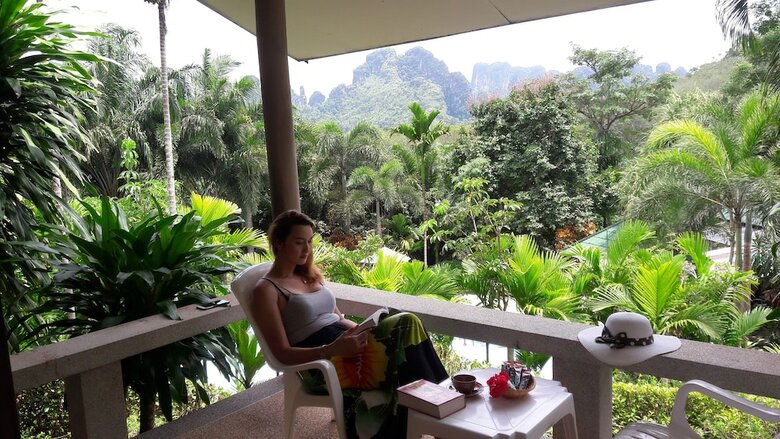 Hotel Aonang Cliff Mountain New Resort