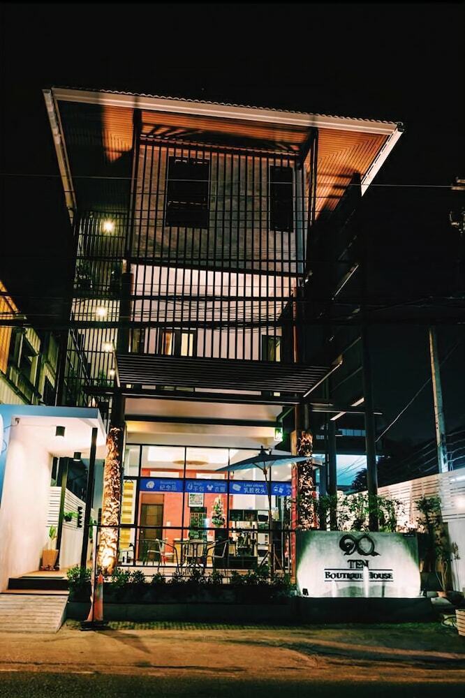 Hotel Ten Boutique House