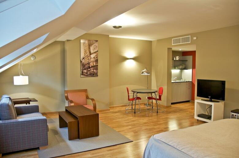 Mas Aparthotel Eu