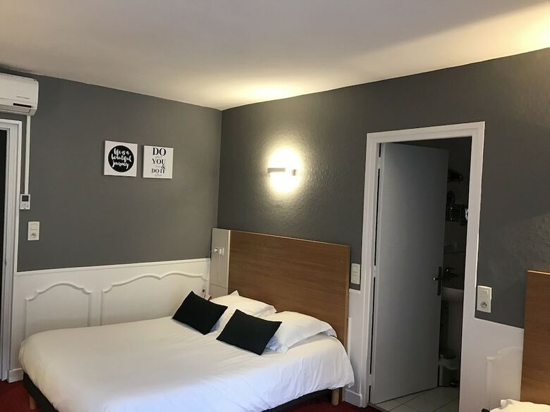 Hotel H�tel La R�serve De Brive