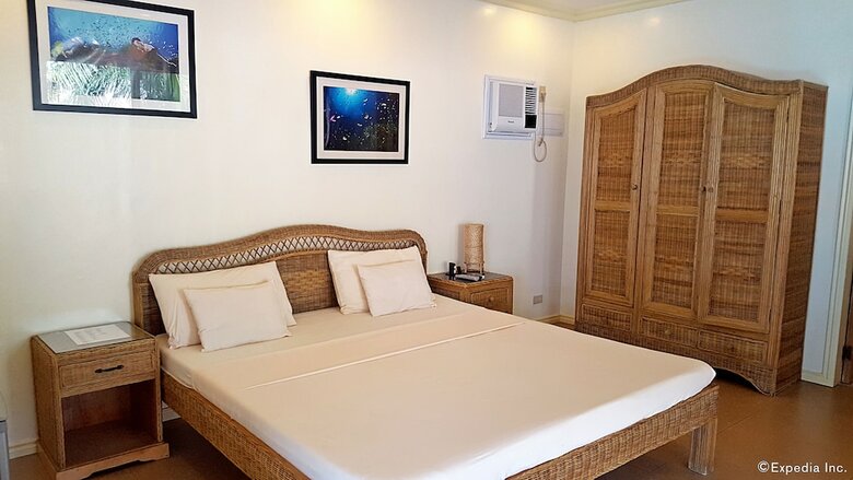 Apartamento Mike's Dauin Beach Resort