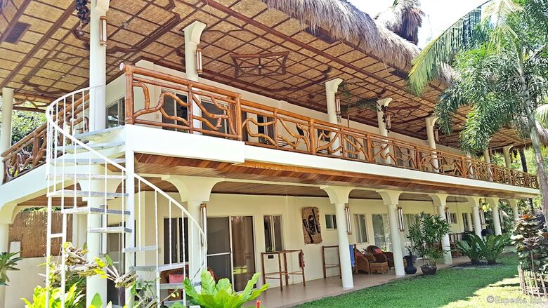 Apartamento Mike's Dauin Beach Resort