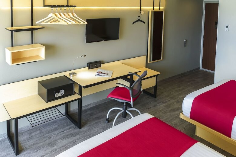 Hotel City Express Plus Monterrey Galer�as
