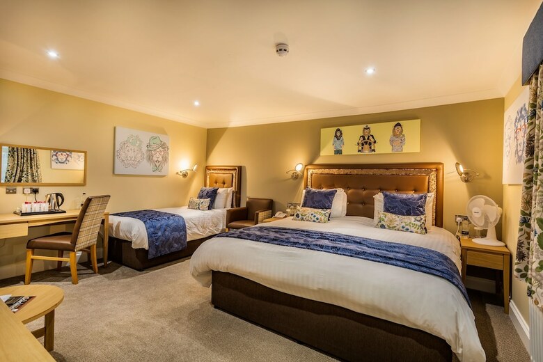 Hotel The Golden Lion