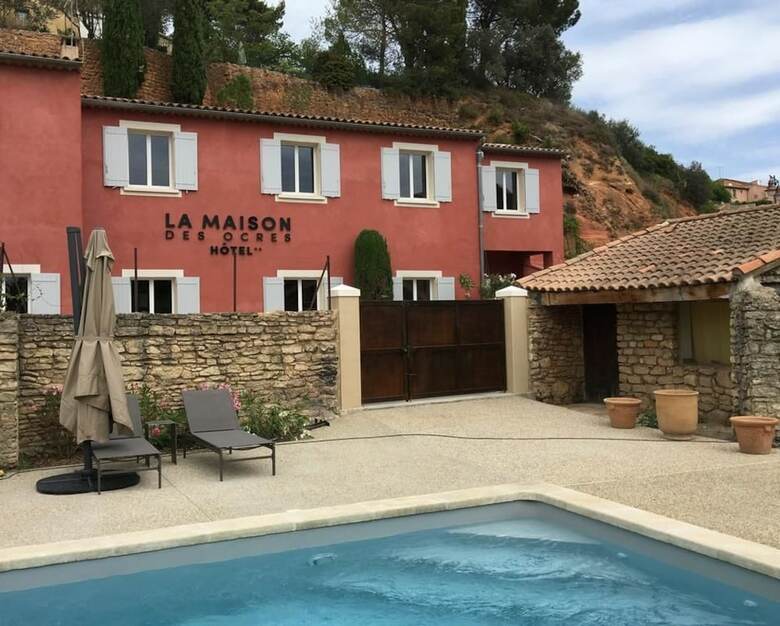 Hotel La Maison Des Ocres