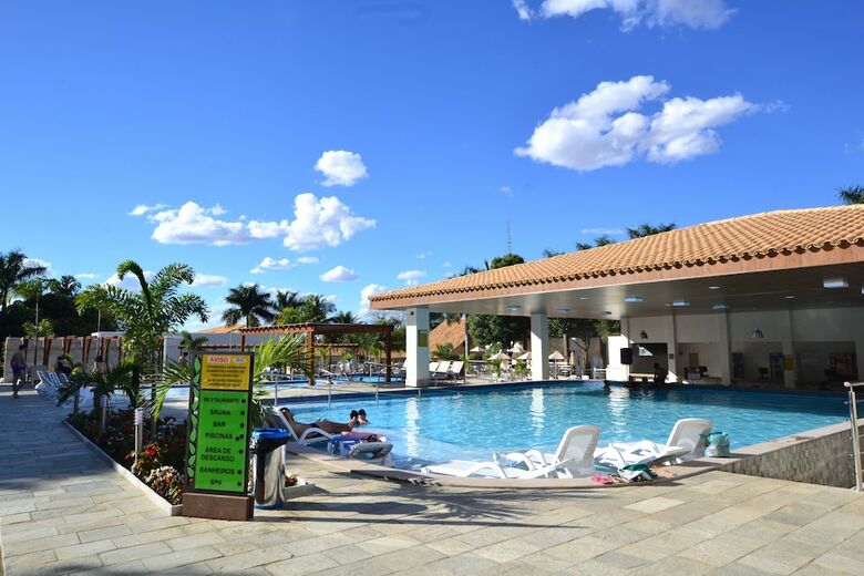 Hotel Diroma Resort