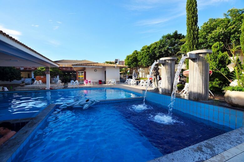 Hotel Diroma Resort