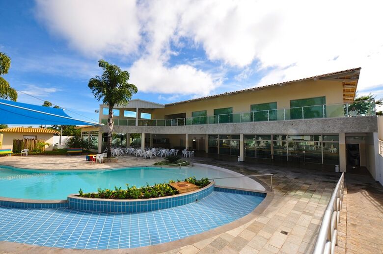 Hotel Diroma Resort