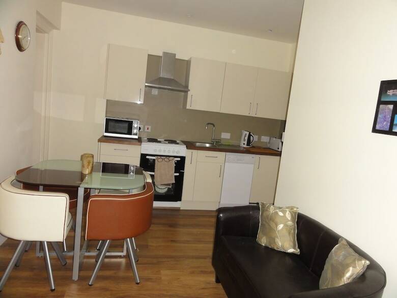 Brunswick Holiday Apartments