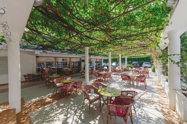 Hotel Montenegro Beach Resort