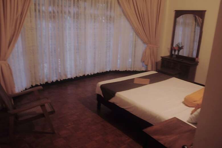 Hotel Tree Breeze Inn