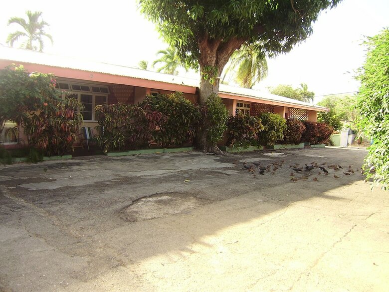 Angler Apartments
