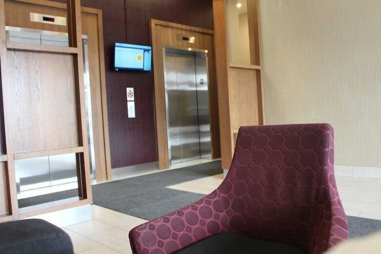 Custom-made Luxury Suite-by Elite Suites