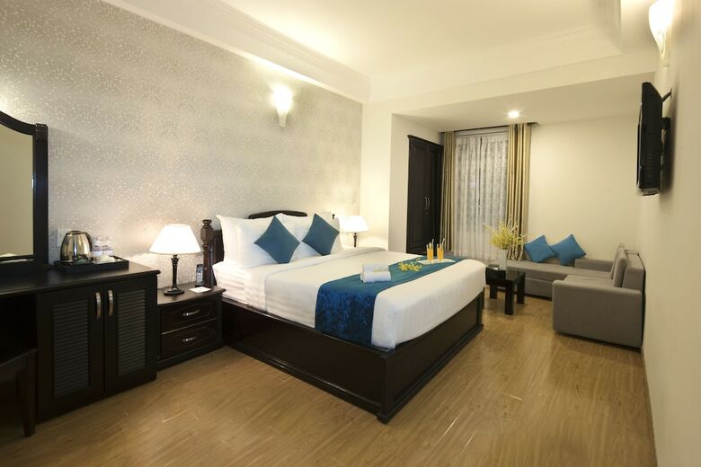 Sunrise Central Hotel
