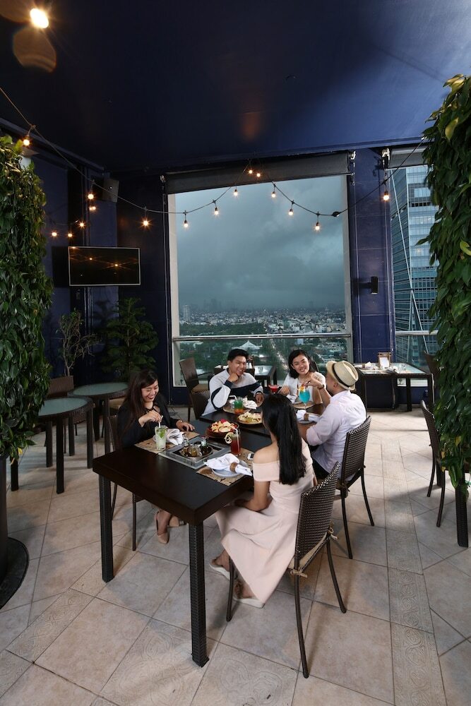 City Garden Hotel Makati