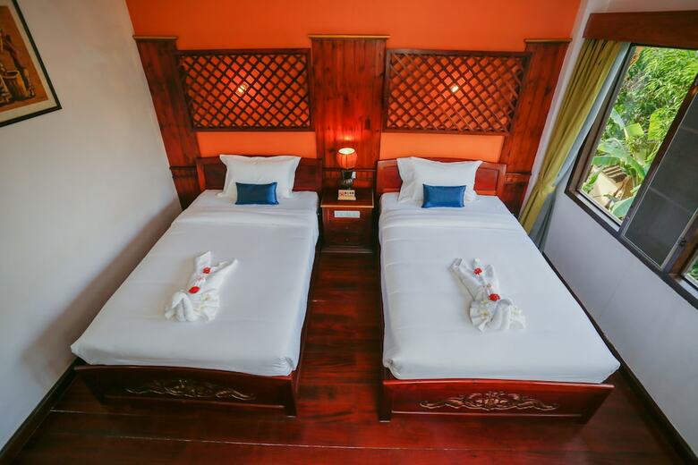 E-outfitting Vang Thong Hotel
