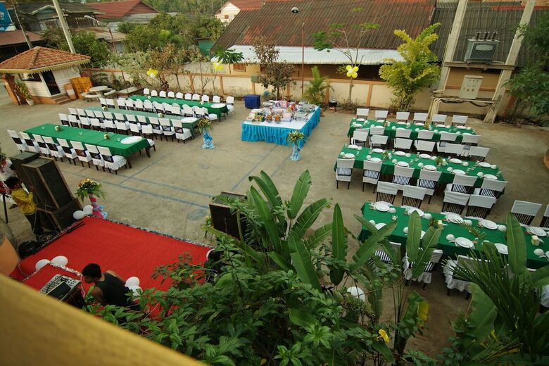 E-outfitting Vang Thong Hotel