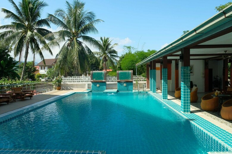 E-outfitting Vang Thong Hotel