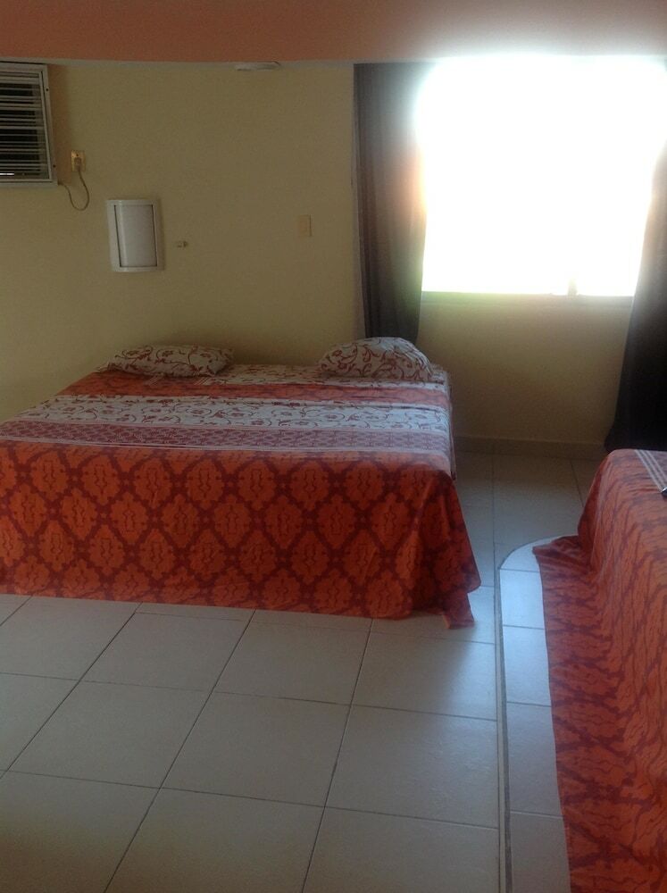 Autohotel La Escondida