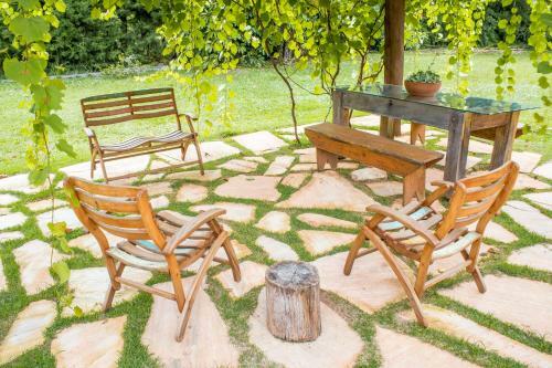 Hostal Canto Da Lua Chal�s E Api�rio
