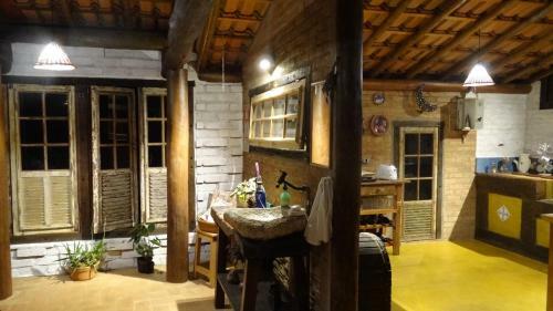 Hostal Canto Da Lua Chal�s E Api�rio