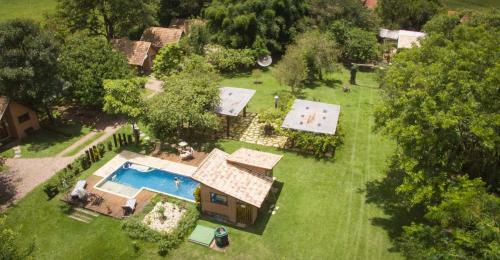 Hostal Canto Da Lua Chal�s E Api�rio