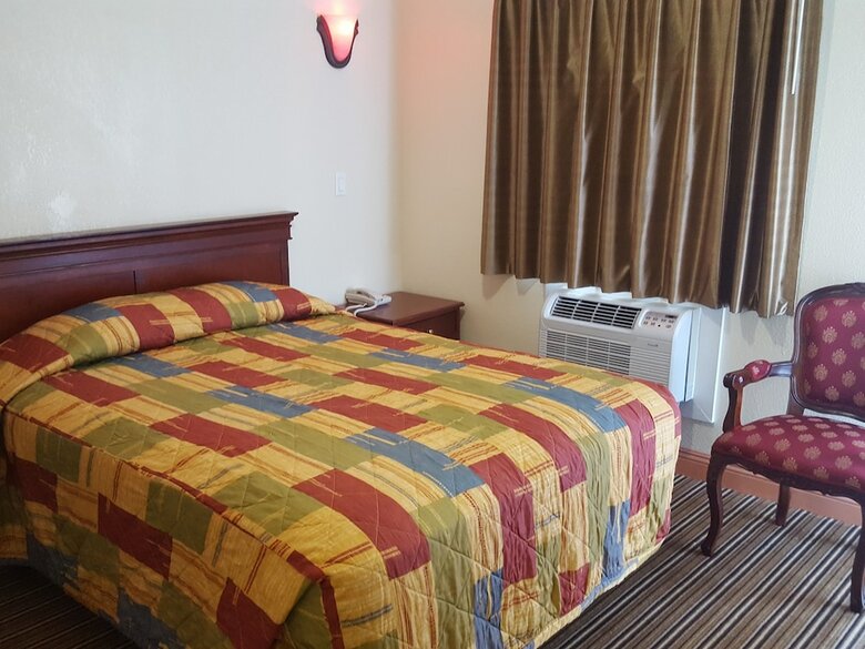 Travel Inn Motel