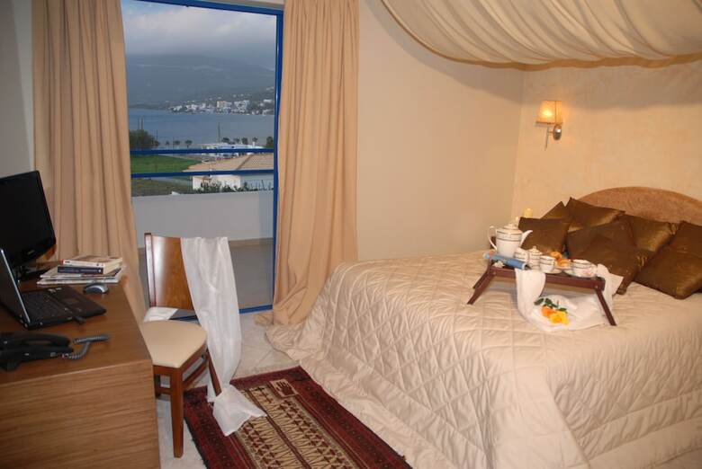 Aparthotel Alykes Hotel Apartments