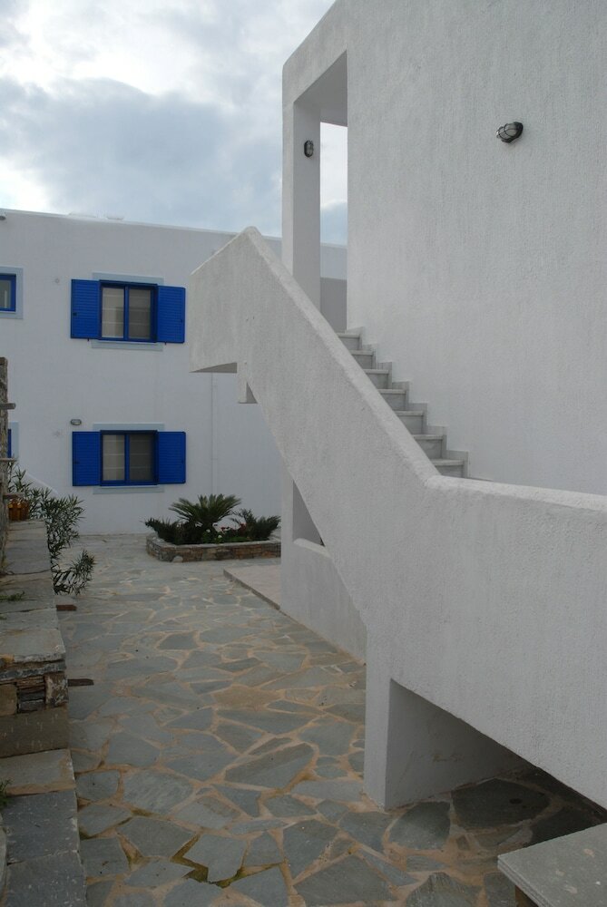 Aparthotel Alykes Hotel Apartments