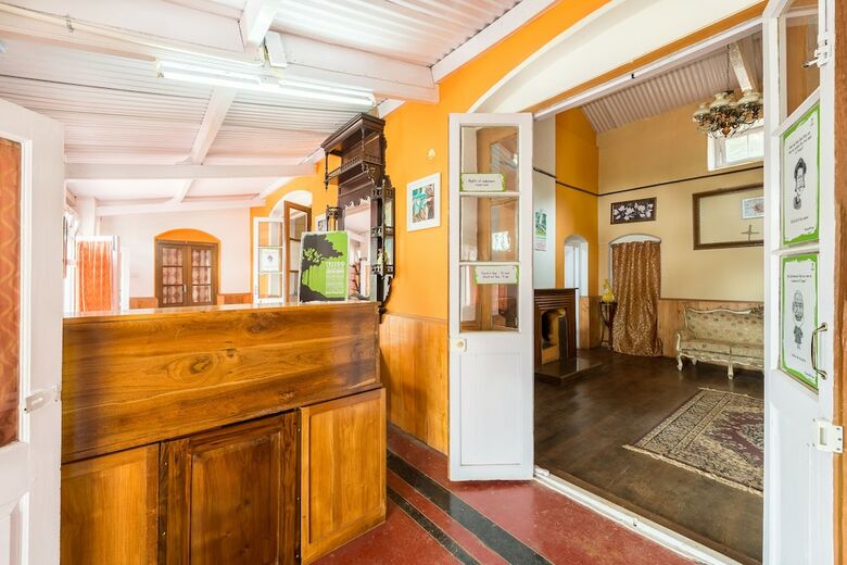Hotel Treebo Trip Rosefield Heritage