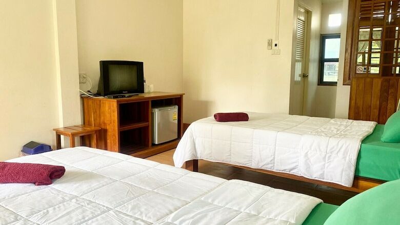 Phuphan Park Hotel