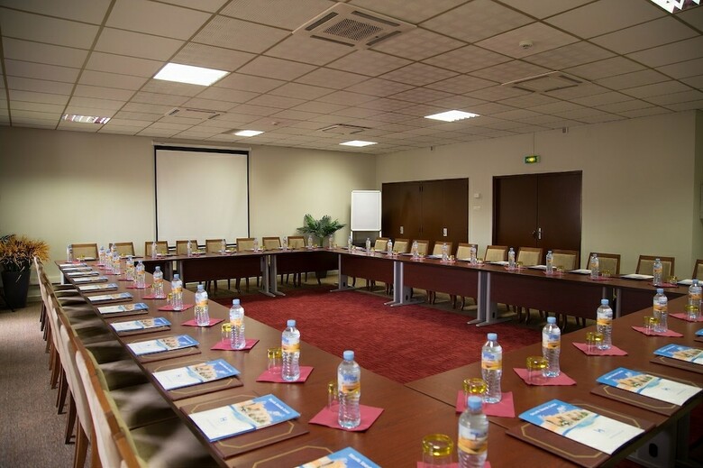 Hotel Monotel Dar El Barka
