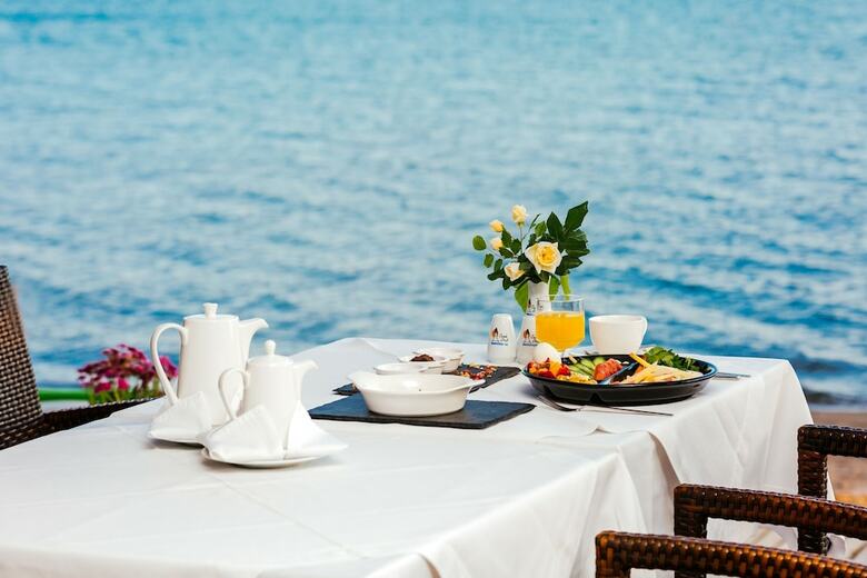 Hotel Cunda Oteli