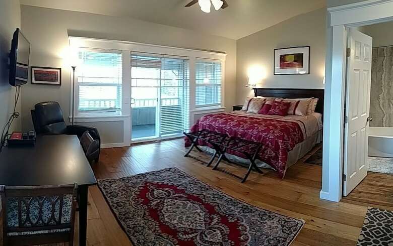 Friday Harbor Grand B&B
