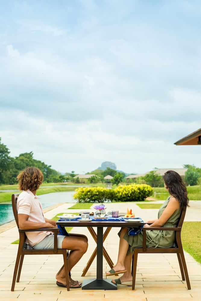 Hotel Water Garden Sigiriya